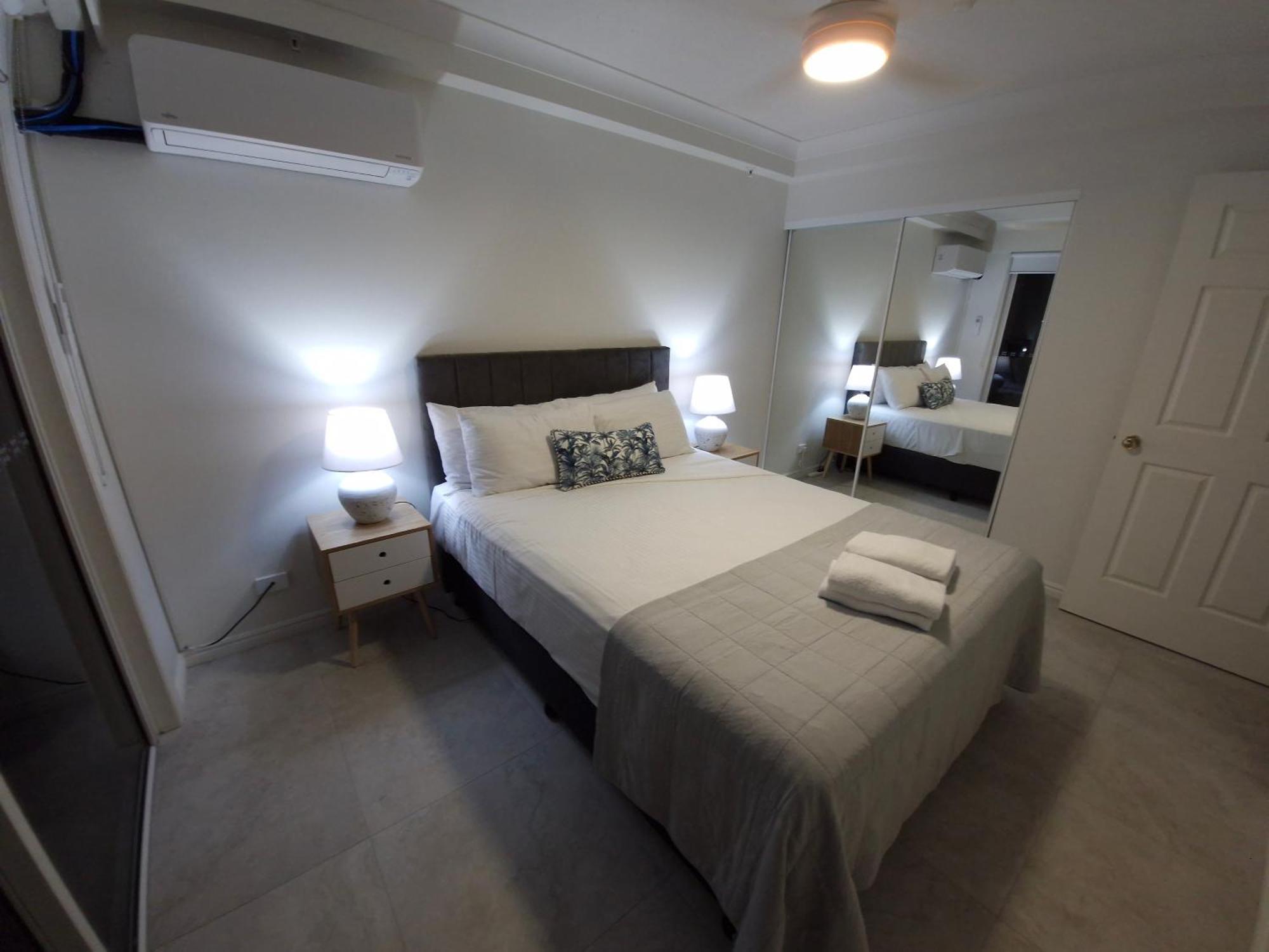 Apr Private Suites Moroccan By The Beach Gold Coast Dış mekan fotoğraf