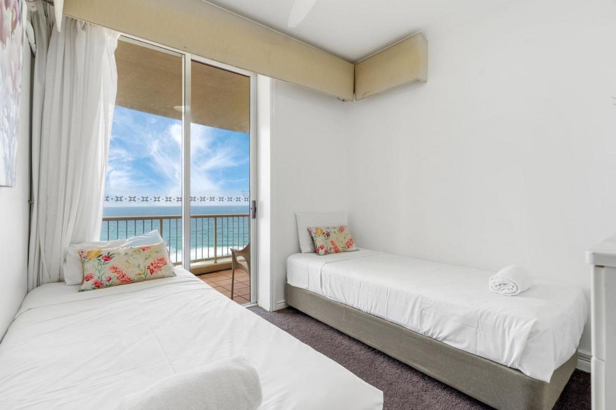Apr Private Suites Moroccan By The Beach Gold Coast Dış mekan fotoğraf